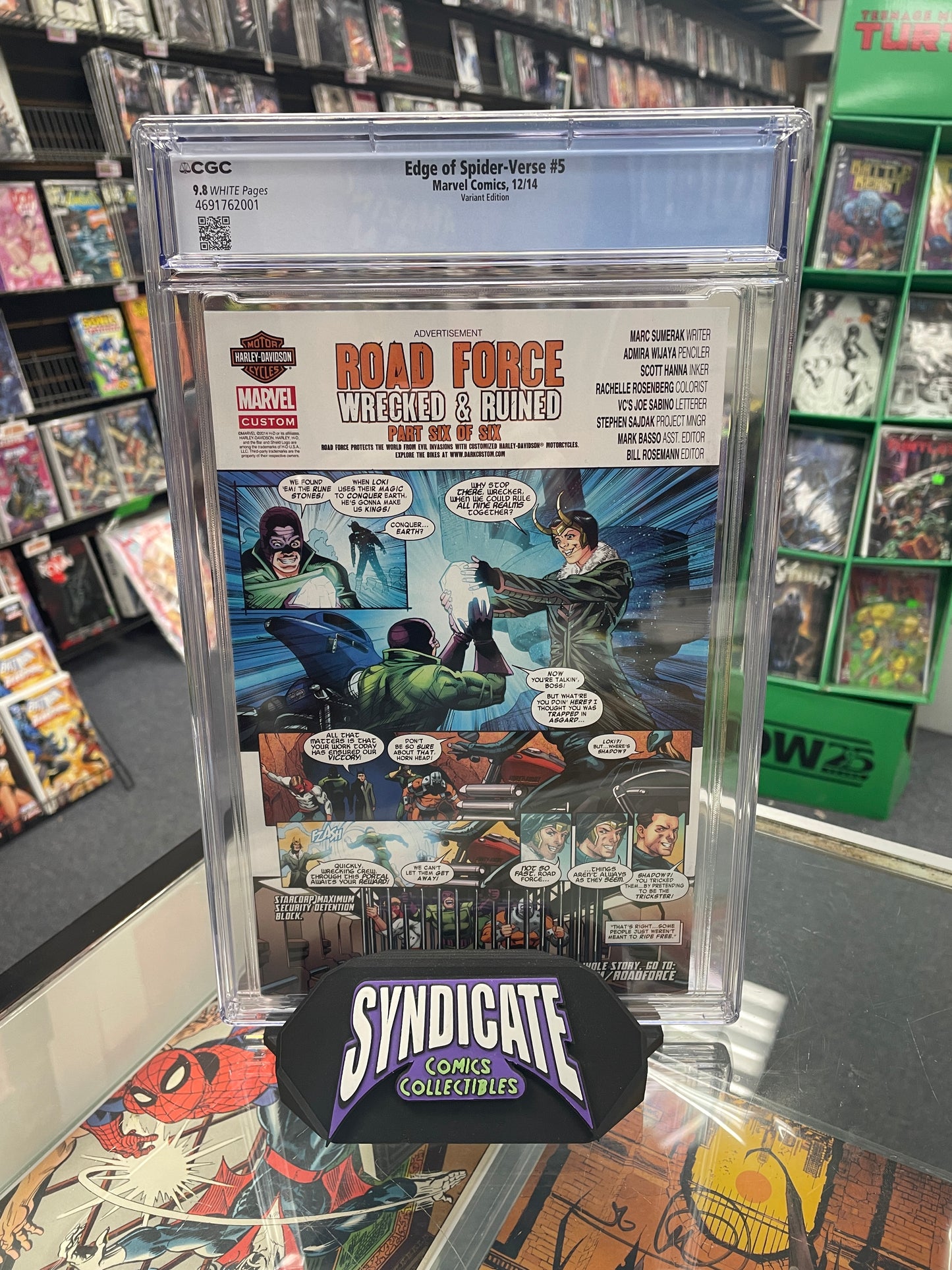 Edge of Spider-Verse #5 Greg Land Variant (CGC 9.8) 1st SP//dr & Peni Parker
