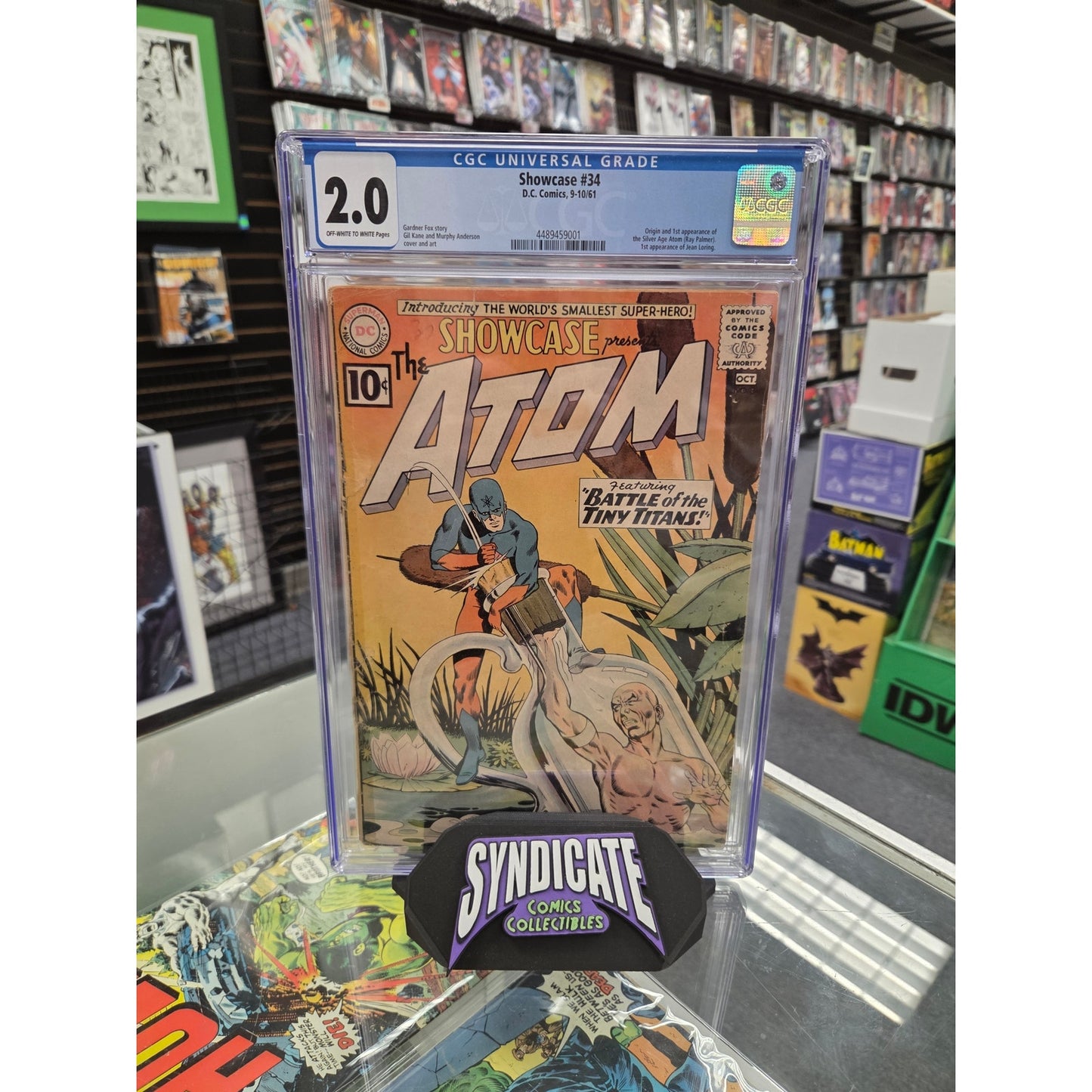 Showcase #34 (CGC 2.0) 1st Atom