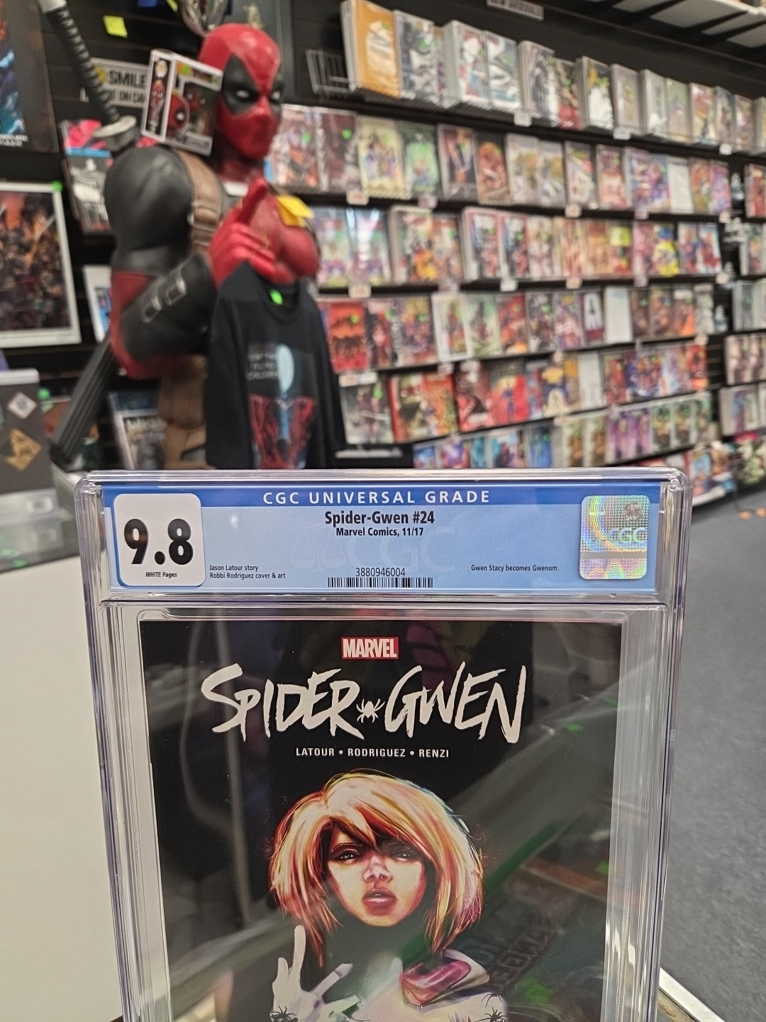 Spider-Gwen #24 (CGC 9.8) Spider-Gwen Becomes Gwenom